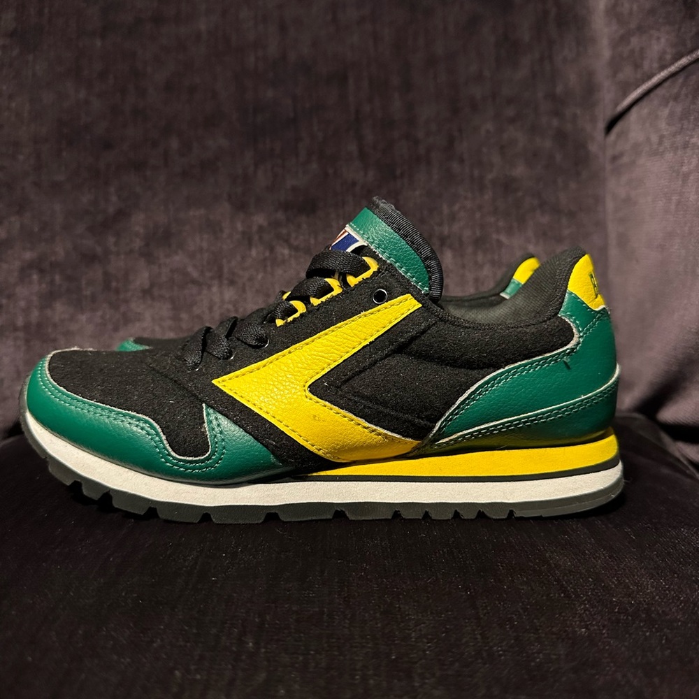 Brooks Heritage Chariot 1201711B705 Women’s 7 Black/Green/Yellow Missing Insoles